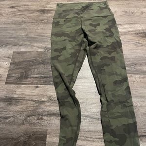 Lululemon Align Pant size 6